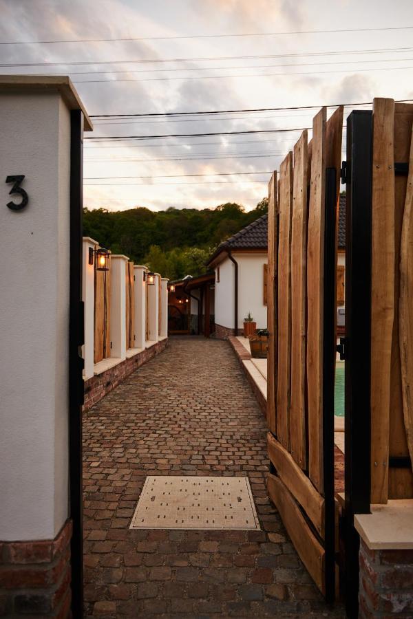 Complex Butoaiele Transilvaniei - Cazare & Spa - Natura - Relaxare Mediaş Zewnętrze zdjęcie